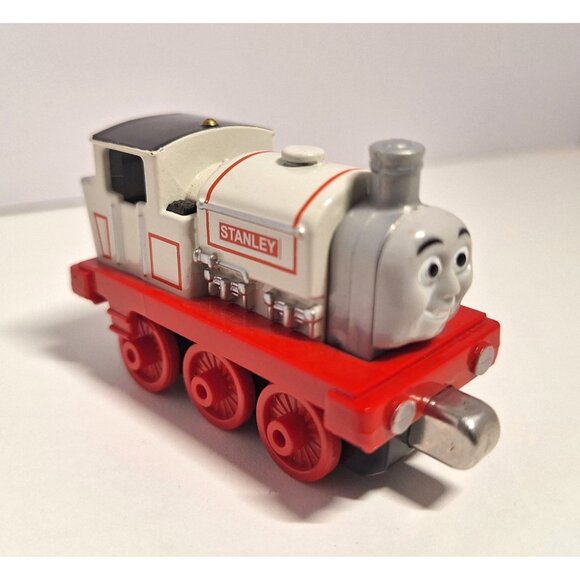Thomas & Friends Other - Stanley 3" Take N Play Diecast Engine 2012 Thomas The Train White Red Gray Black